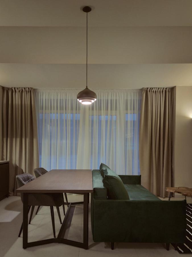 High Five Apartments, Area Dnipro