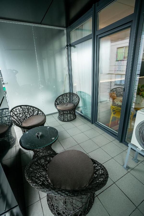 High Five Apartments, Area Apartment Dnipro