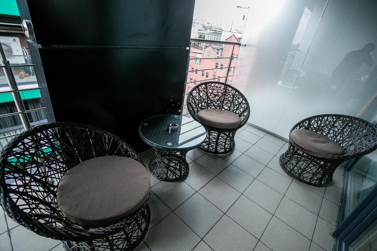 High Five Apartments, Area Apartment Dnipro