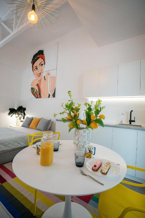 Apartment High Five Apartments, Area Dnipro