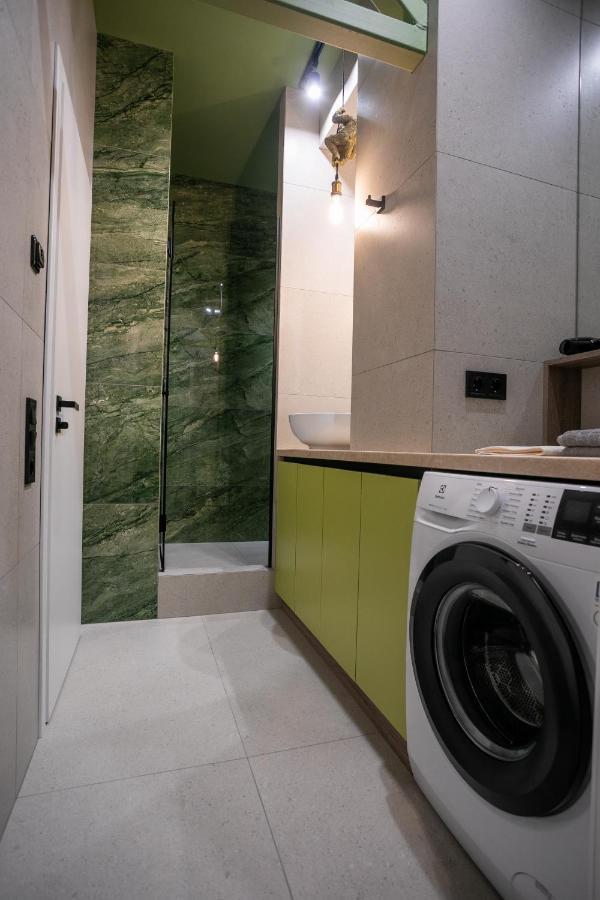 High Five Apartments, Area Dnipro