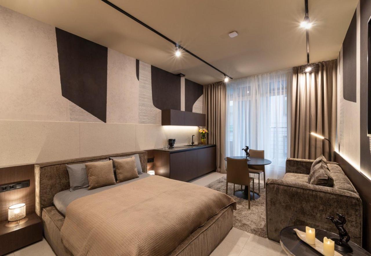 High Five Apartments, Area Apartment Dnipro