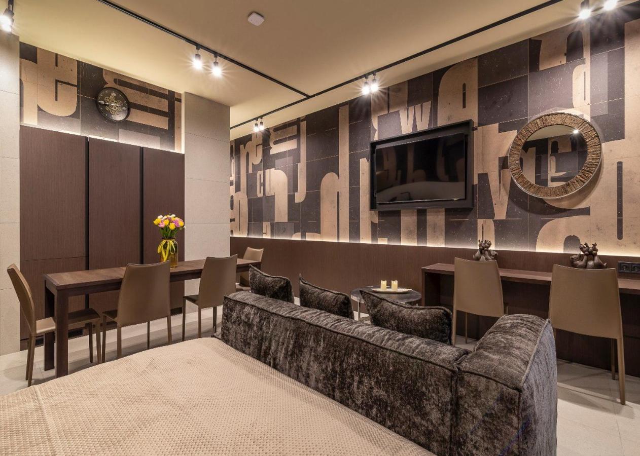 High Five Apartments, Area Apartment Dnipro